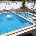 Barrosa شقة *